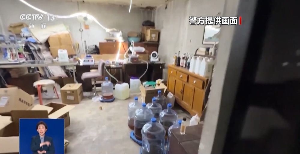厕 糖浆满是霉斑……简直黑了心了！不朽情缘版打假冒牌咖啡！豆子挨着旱